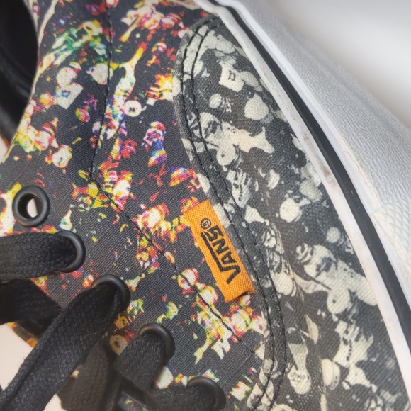 Vans Professional Skateboarding Sneakers - Picture 9 of 9